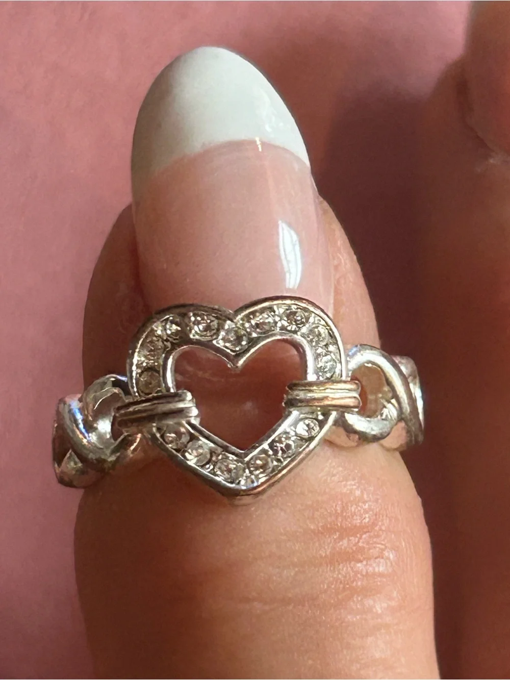 Vintage Avon Silver Tone Heart Ring. Size 7.